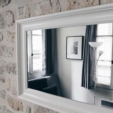 Apartment Rambuteau Flat